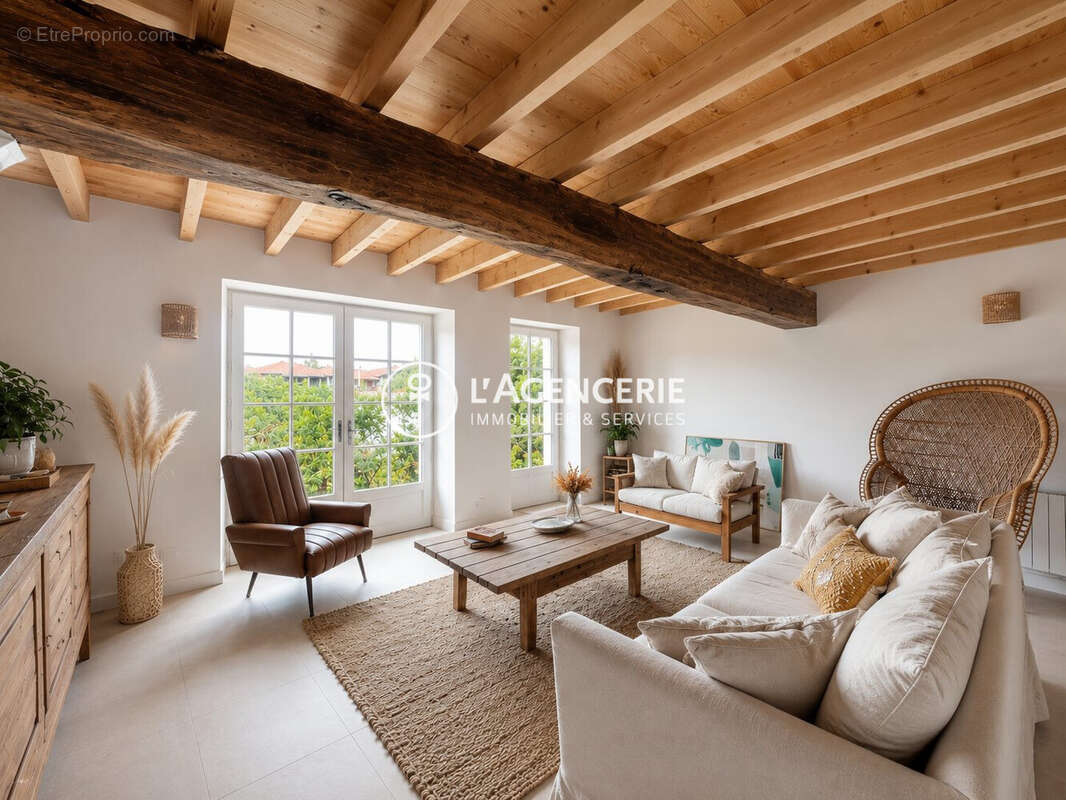 Appartement 163 m² à Ahetze  - photo 2