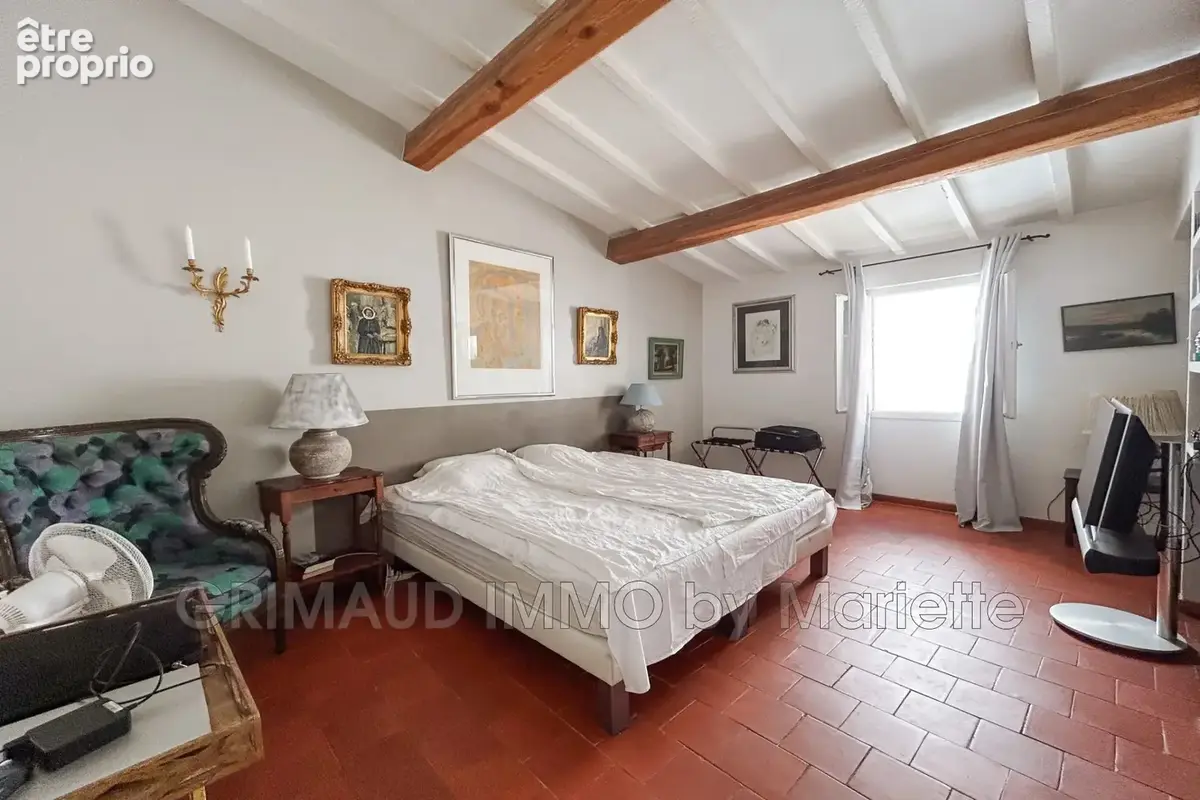 Maison 6 pièces 170 m² à vendre à La Garde-Freinet (83680) - photo 9