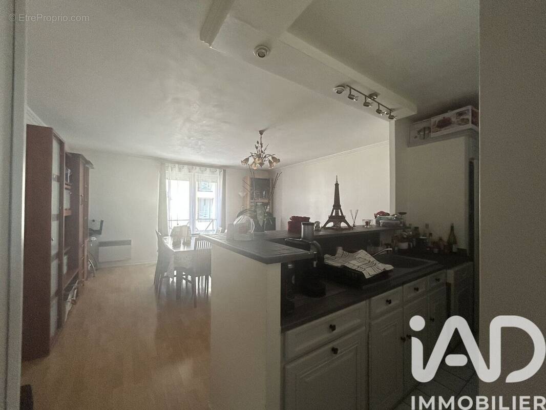 Photo 1 - Appartement à CHILLY-MAZARIN