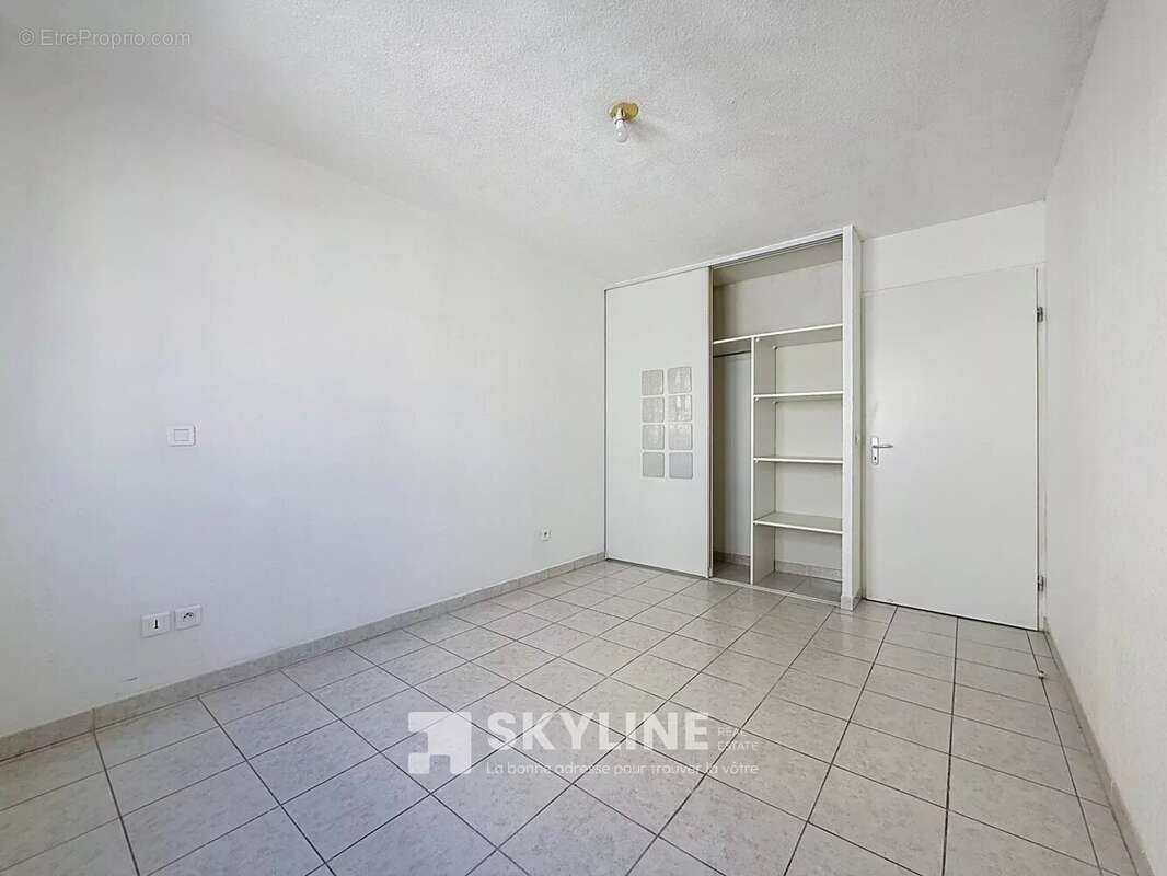 Appartement 73 m² à Marseille-3e  - photo 8