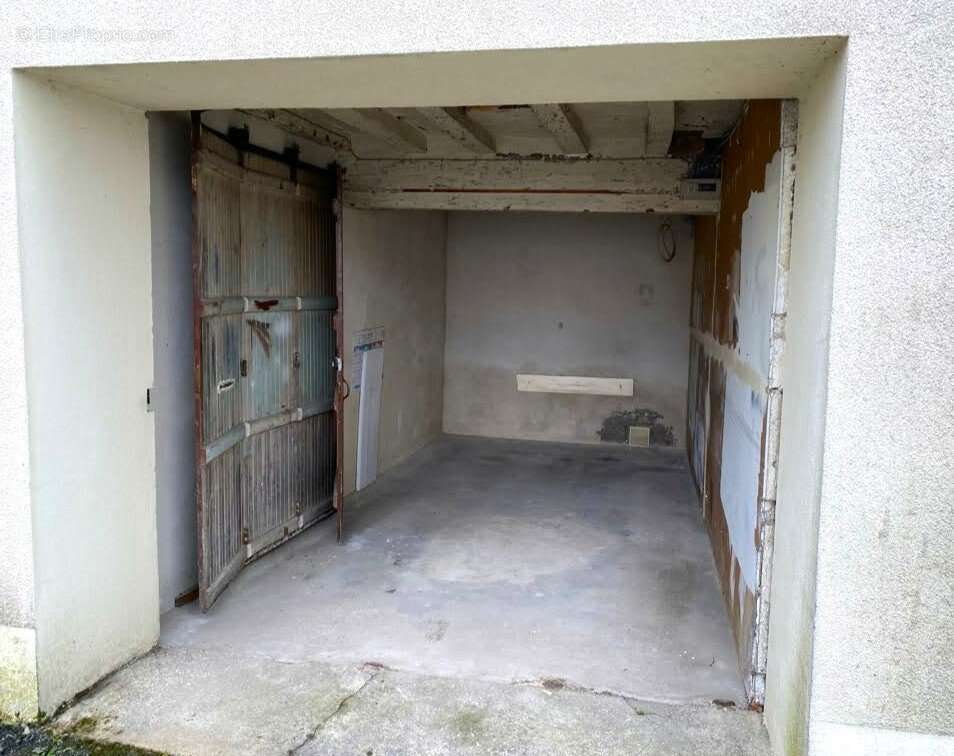 Maison à CORON