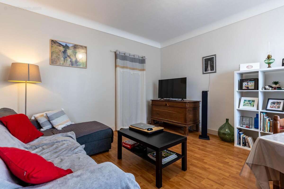 Photo 3 - Maison à LONNES