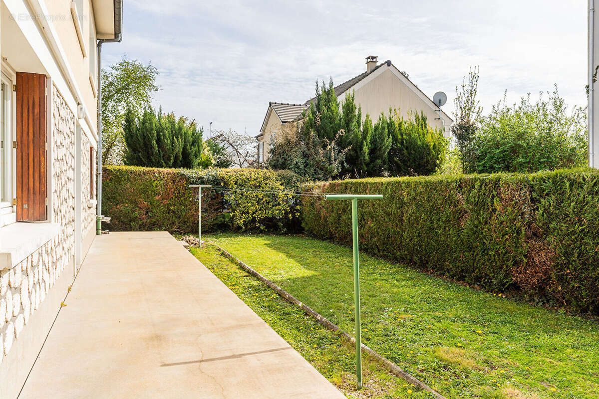 Maison à YERRES