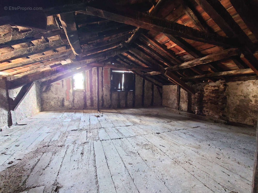 Maison à VILLEFRANCHE-DE-ROUERGUE