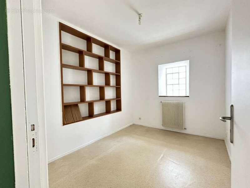 Immeuble de charme – Centre-ville d’Angoulême – Idéal résidence + investissement - photo 6