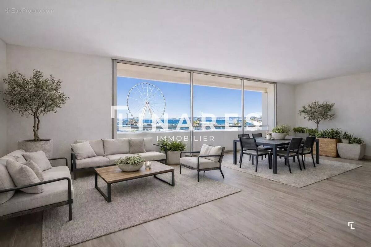 Appartement à MARSEILLE-8E