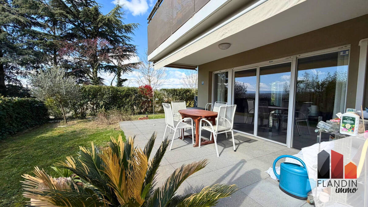 Appartement à VOURLES