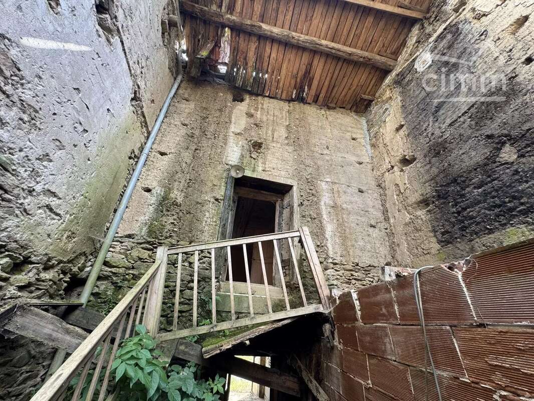 Maison à ARLANC