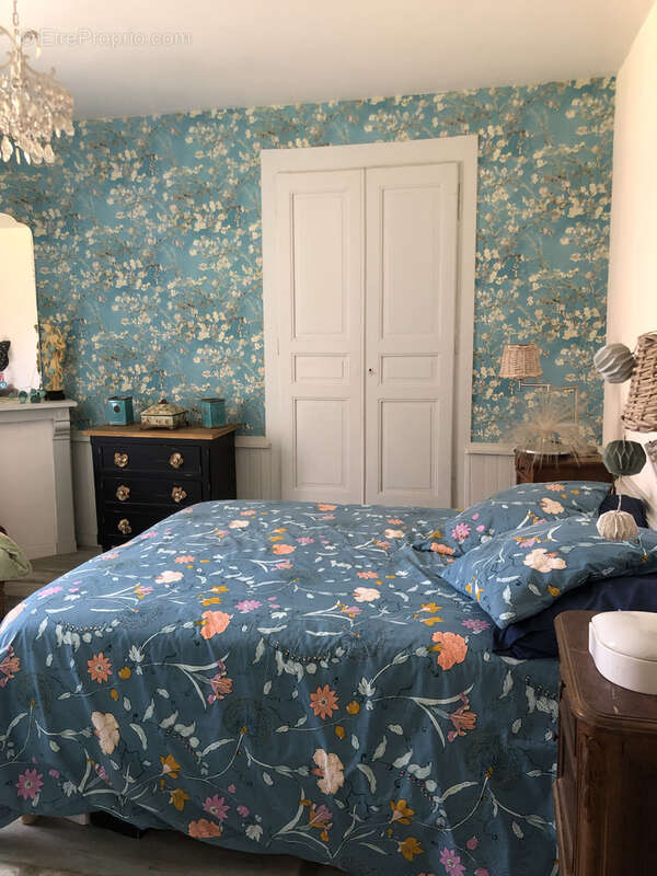 Maison à LA CROISILLE-SUR-BRIANCE