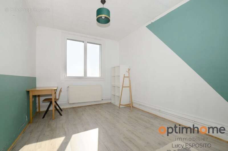 Maison à CHASSENEUIL-SUR-BONNIEURE