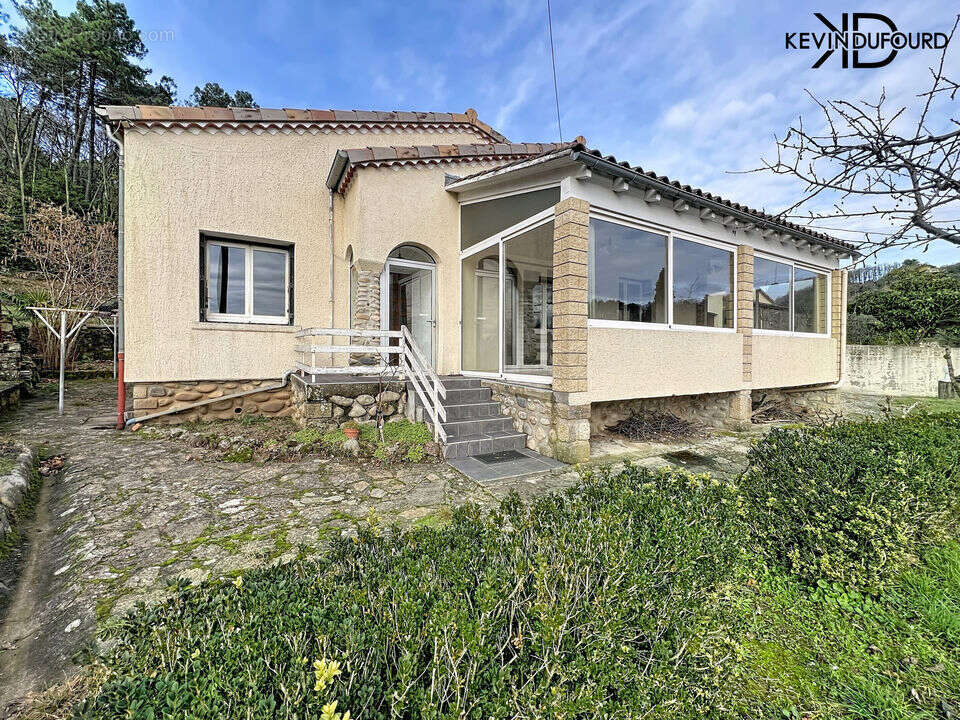 Maison à UCEL