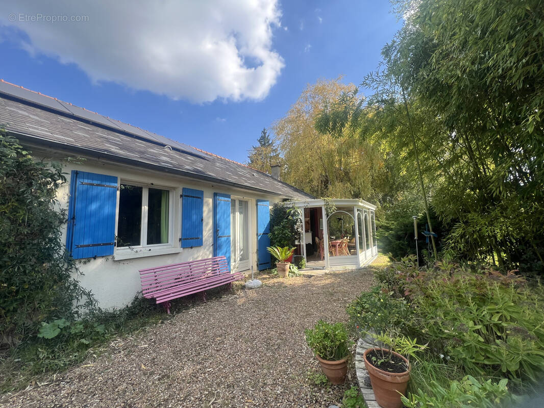 Maison à CLERE-LES-PINS