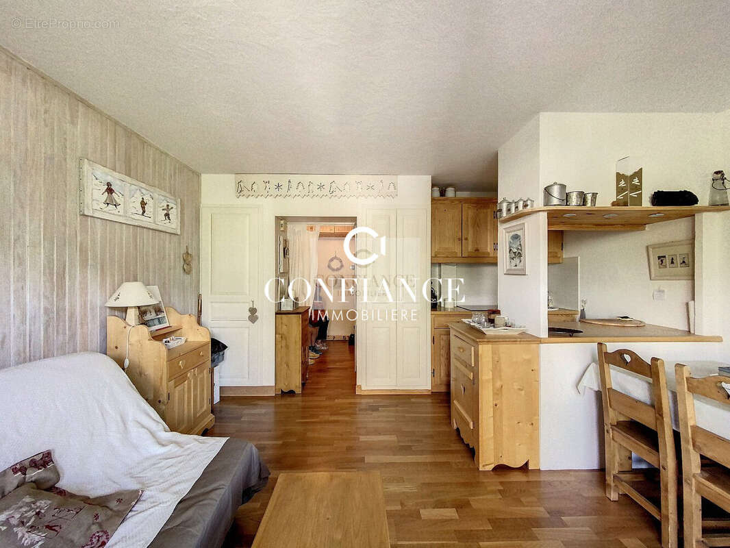 Appartement à SAINT-ETIENNE-DE-TINEE
