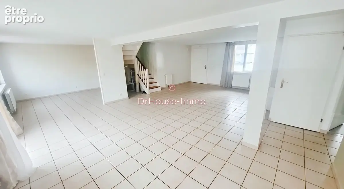 Maison 6 pièces 136 m² à vendre à Bruyeres-Sur-Oise (95820) - photo 21