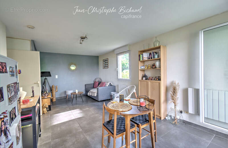 Appartement à GRIGNY