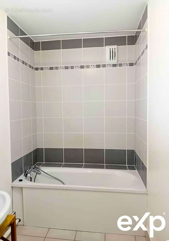 Appartement à DAMMARIE-LES-LYS