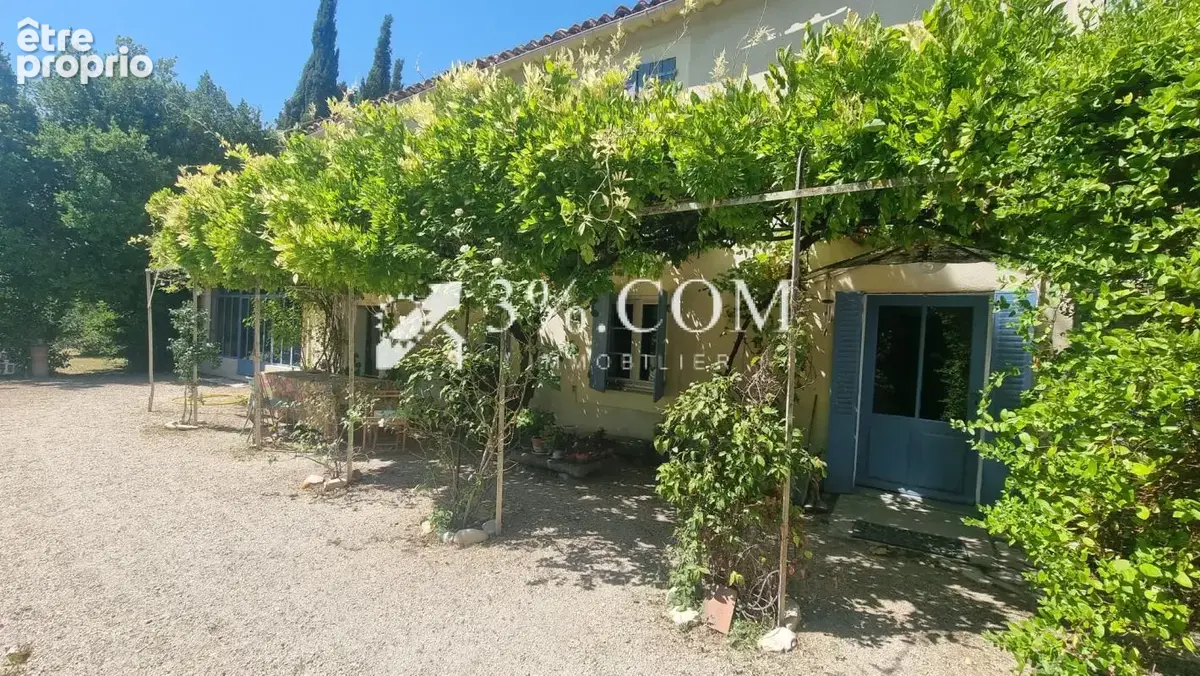 Maison authentique provencale de 121 m2 sur terrain paysager - photo 2