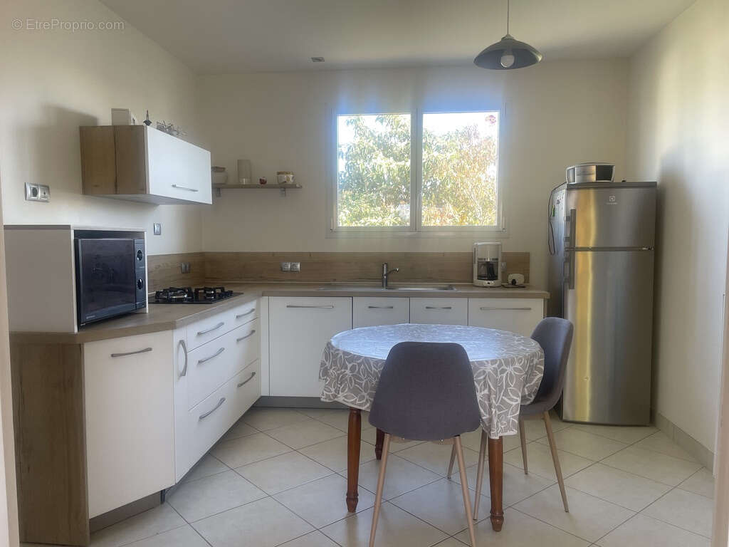 Maison familiale idéalement située aux Herbiers. - photo 2
