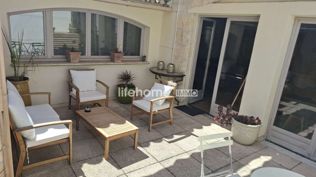 Appartement à NIMES