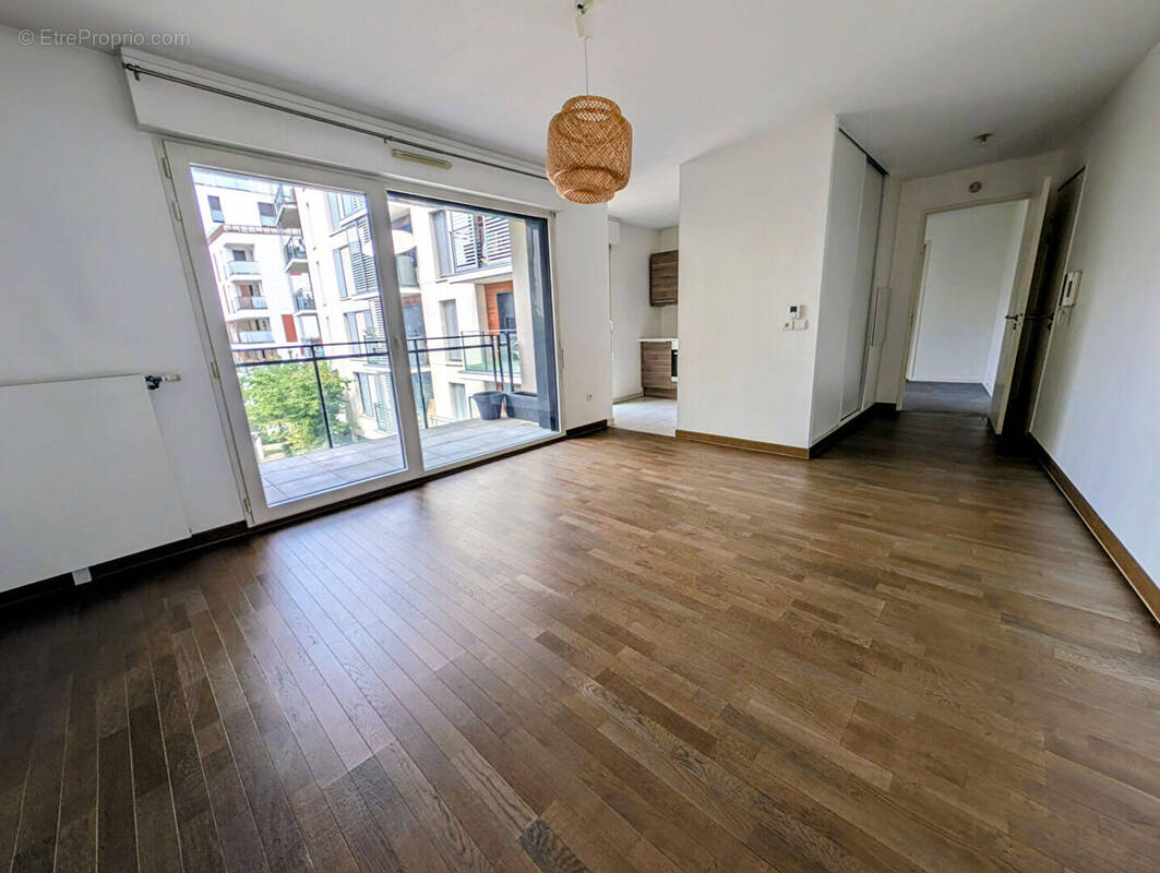 Appartement à COLOMBES