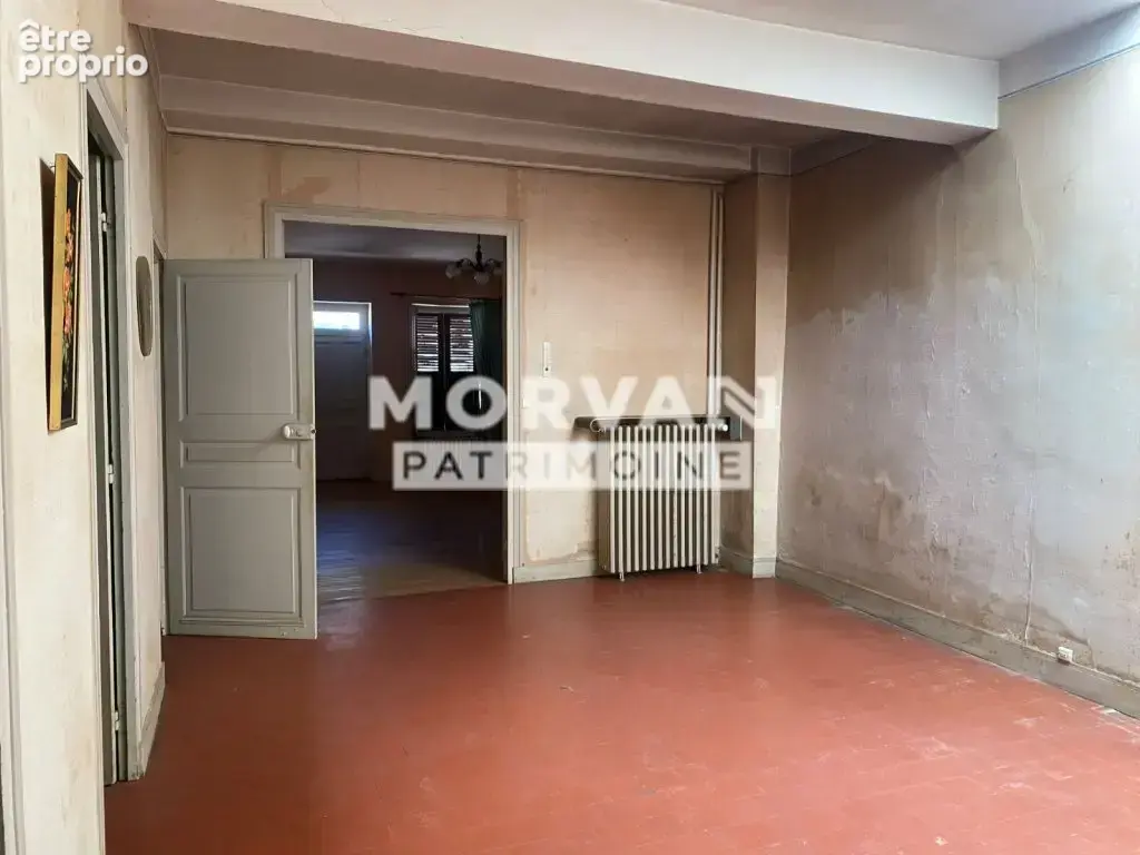 Maison de caractere 142.64 m coeur village bazois avec garage et cour - 69 000 € - photo 5