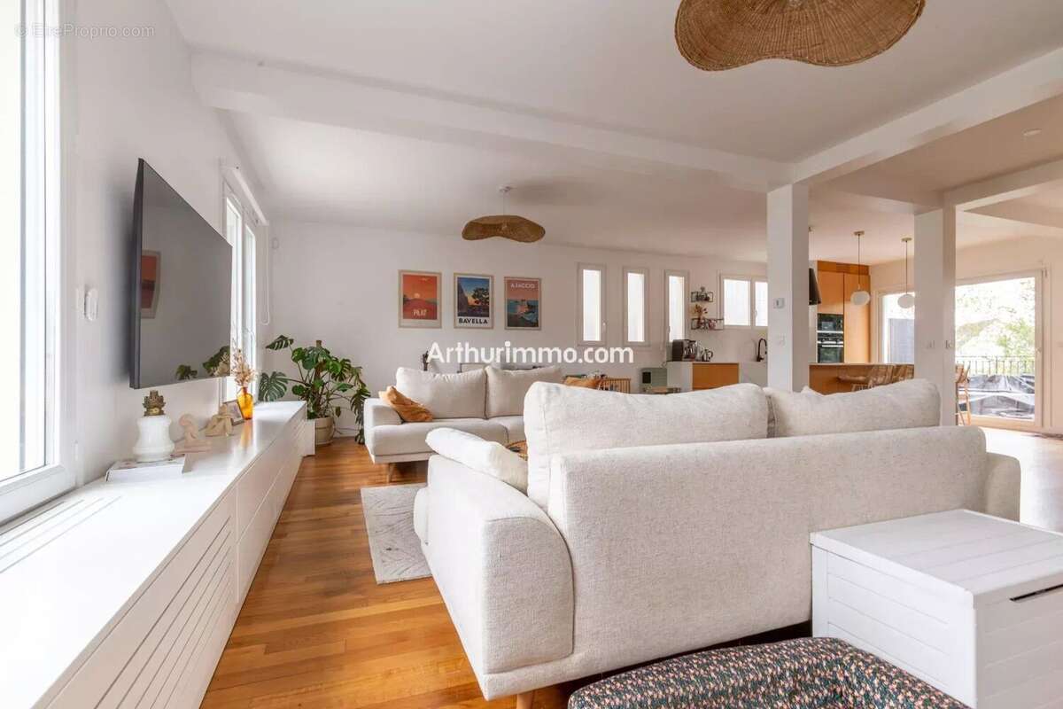 Maison à SUCY-EN-BRIE