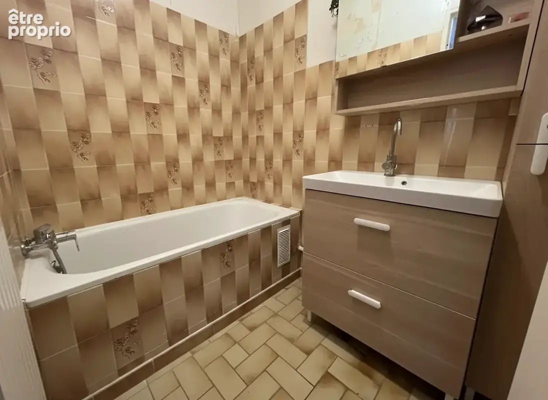 Appartement 4 pièces à 1km de la gare, avec place de parking extérieure - photo 9