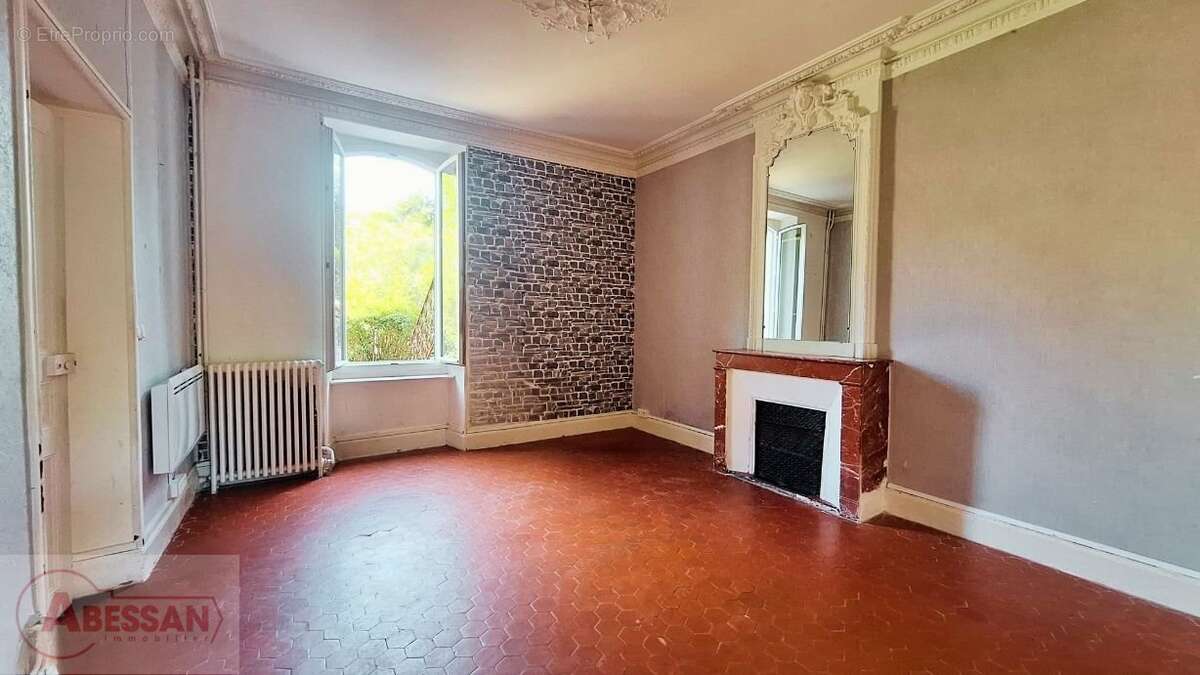 Maison 225 m² à Lezan  - photo 8