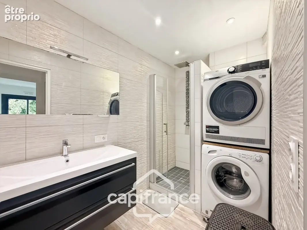 À VENDRE PONTIVY – Appartement rénové de plus de 73 m² au dernier étage, à 500 m du centre-ville - photo 17