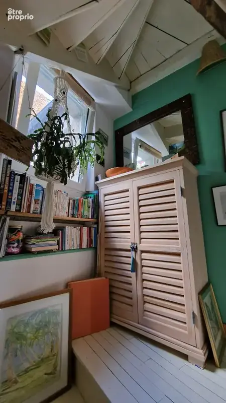 DINAN - Maison de caractère avec extension vitrée magnifique sur courette. - photo 13