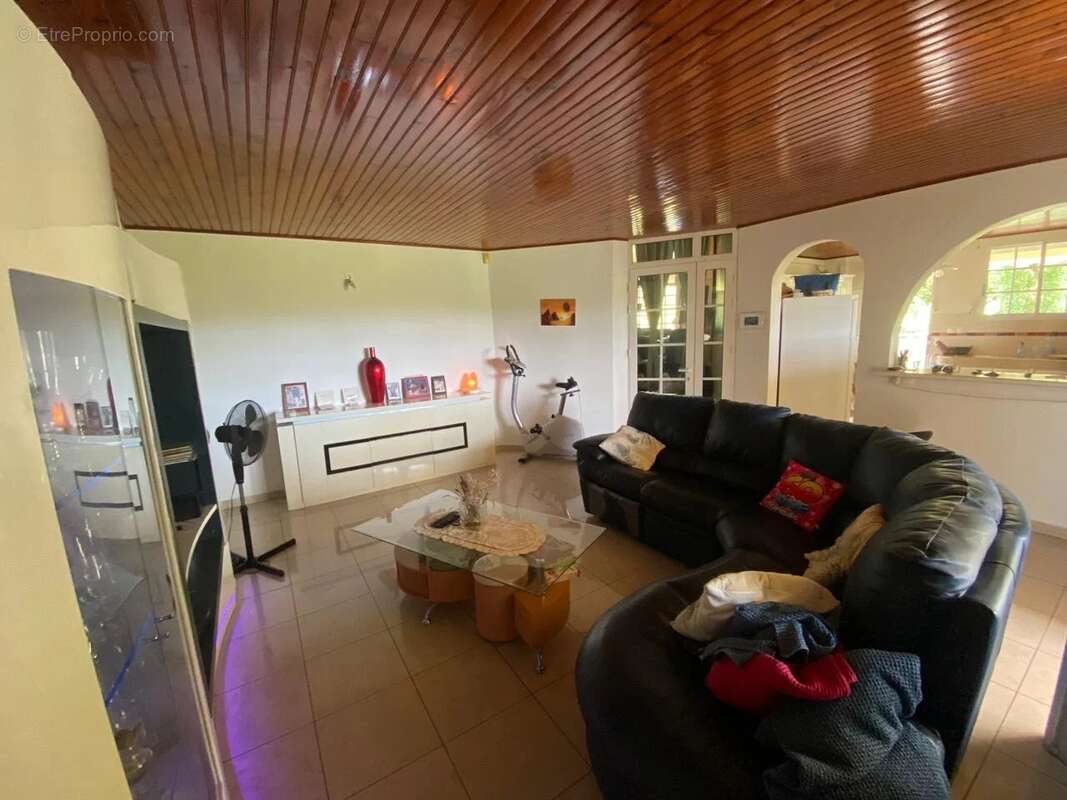 Maison à LE LAMENTIN