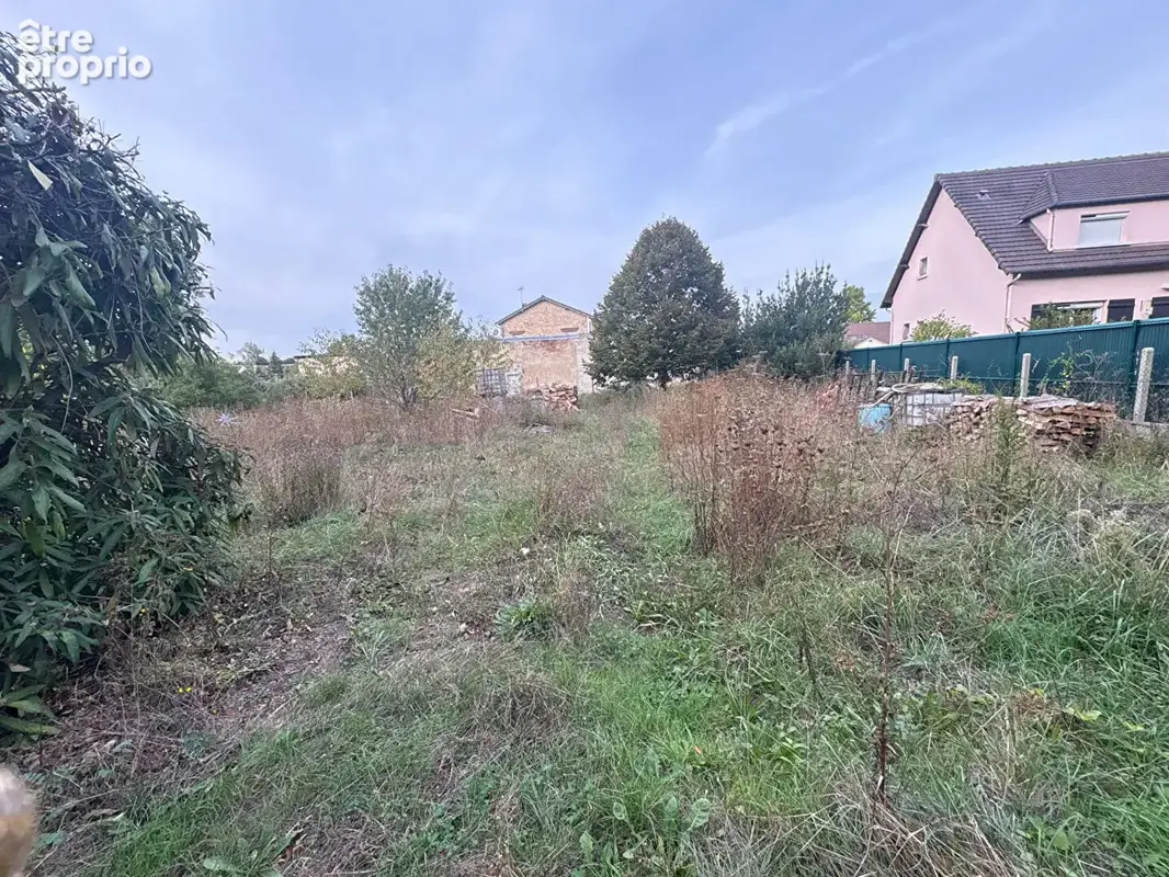 EXCLUSIVITÉ COMEBACK - Terrain à bâtir non viabilisé de 417 m² avec vue sur la forêt !! - photo 2