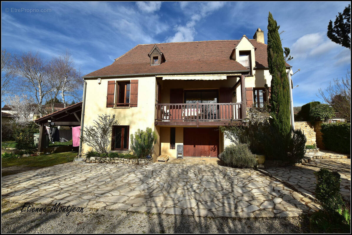 Maison à CAZALS