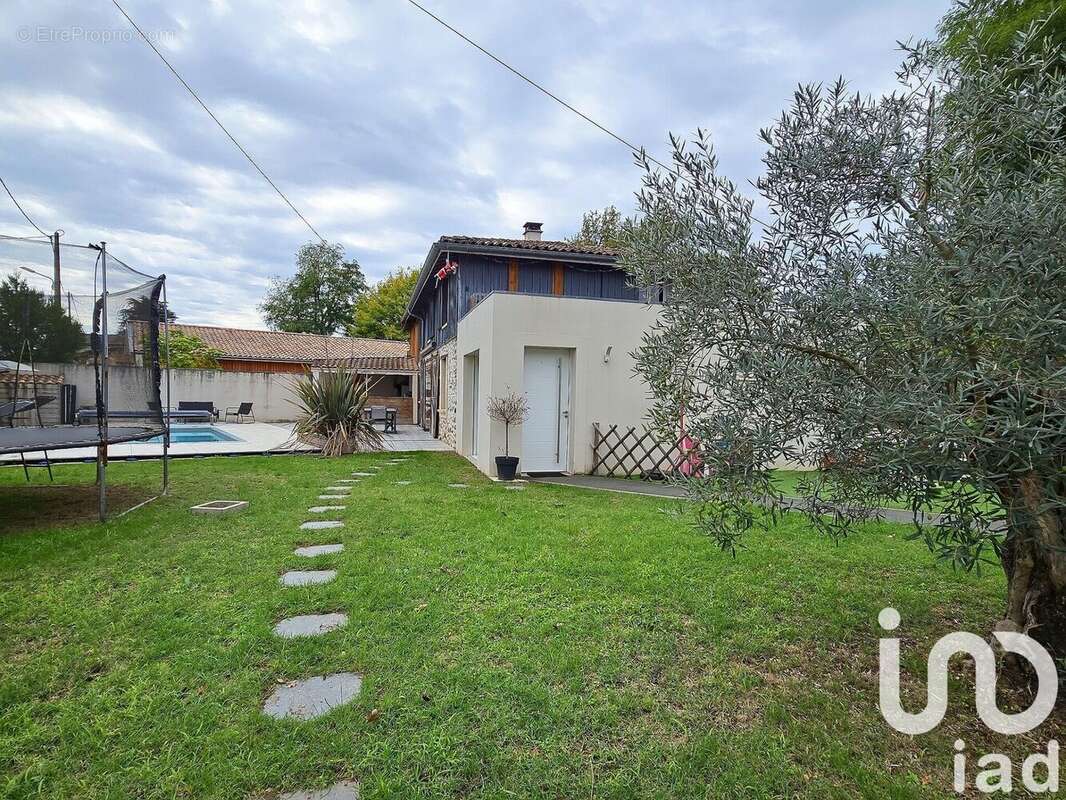 Photo 4 - Maison à SALLES