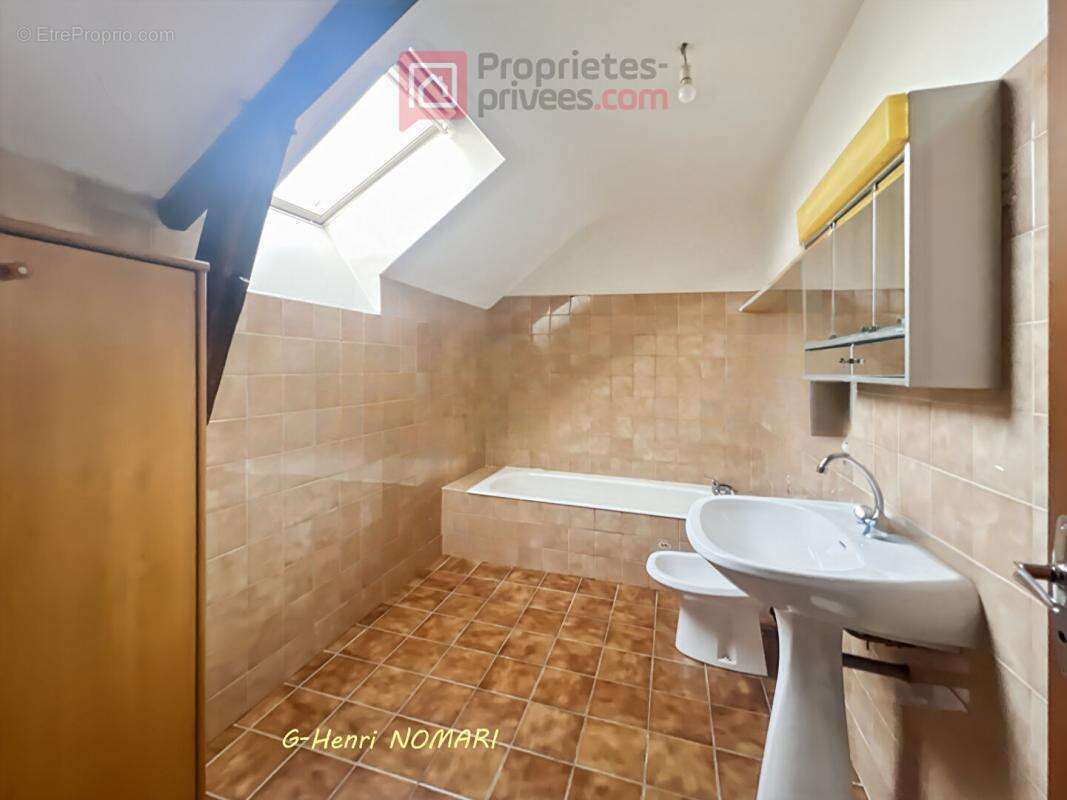 Maison à MARSAC-SUR-DON