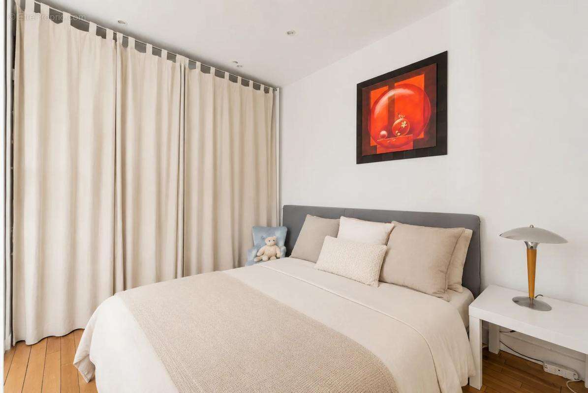 Appartement à ISSY-LES-MOULINEAUX
