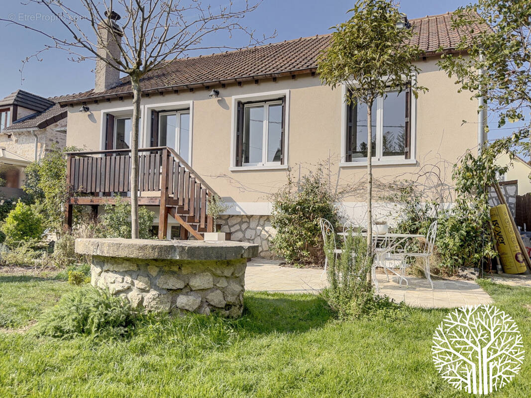 Maison à MILLY-LA-FORET