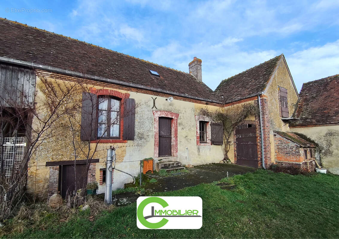 Maison à VIBRAYE