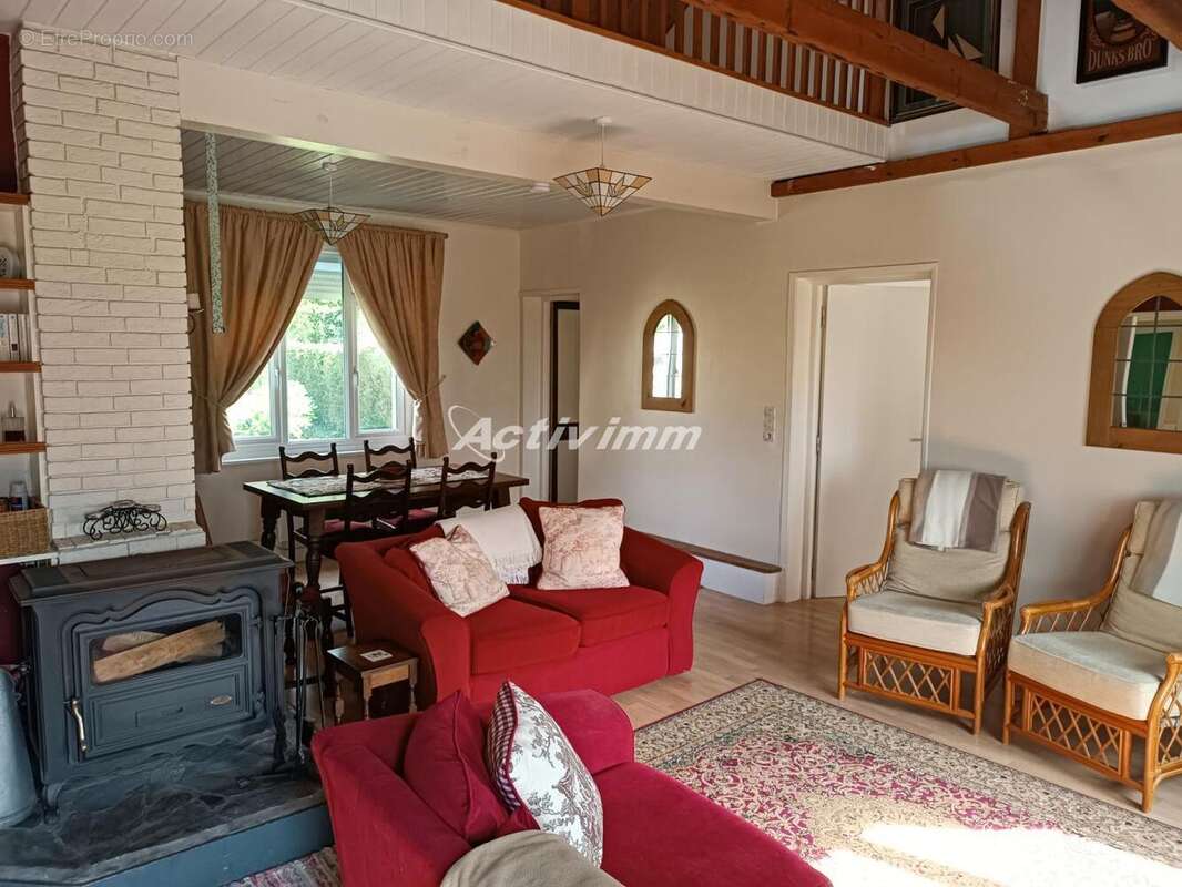 4217 (5) - Maison à LINZEUX