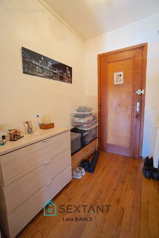 Appartement à SERANON