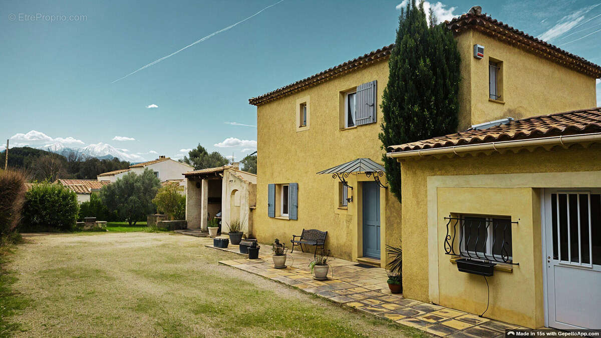 Maison à ROGNES