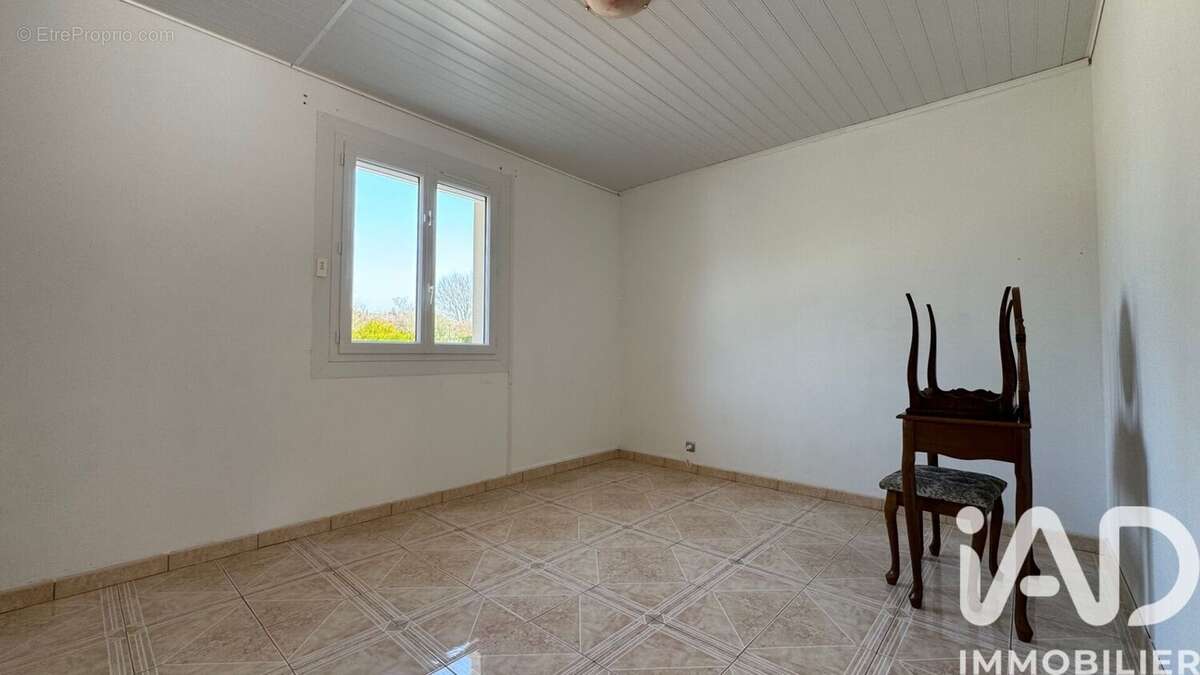 Maison 119 m² à Chatres  - photo 5