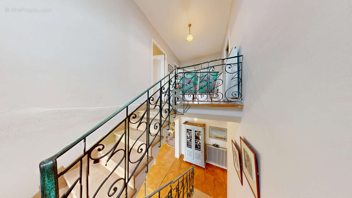 Maison à REQUISTA
