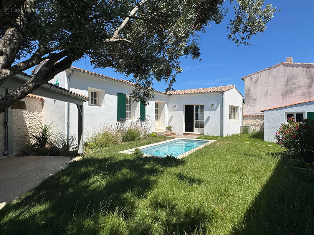 Maison à LE BOIS-PLAGE-EN-RE