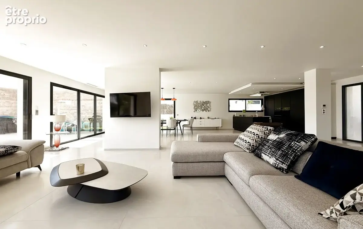 PUGET-SUR-ARGENS   Incroyable Villa avec piscine chauffée - photo 2