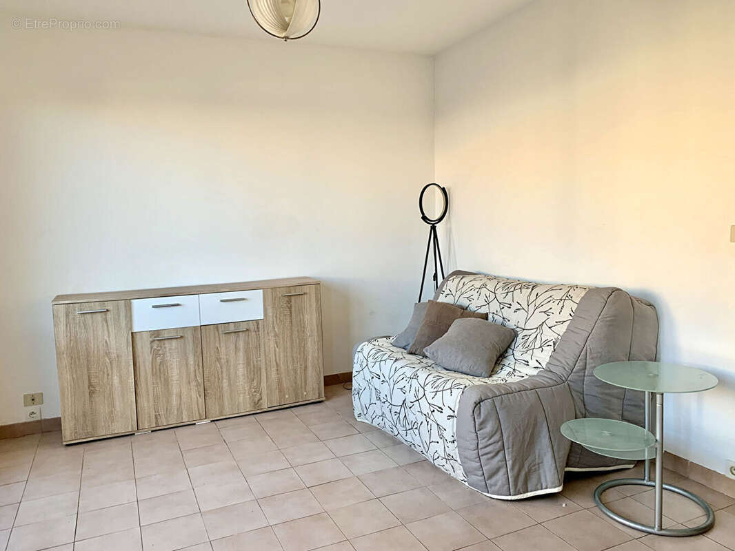 Appartement à MARSEILLE-5E