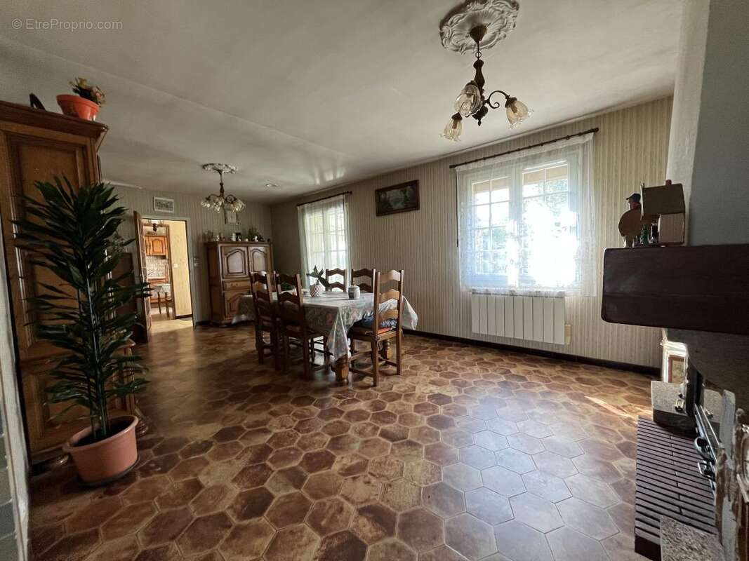 Maison à VOLNAY