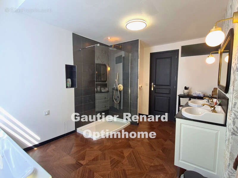 Maison à RAISMES