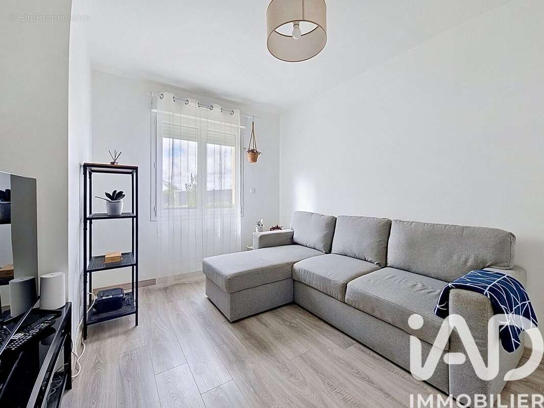 Maison 62 m² à Bouville  - photo 5