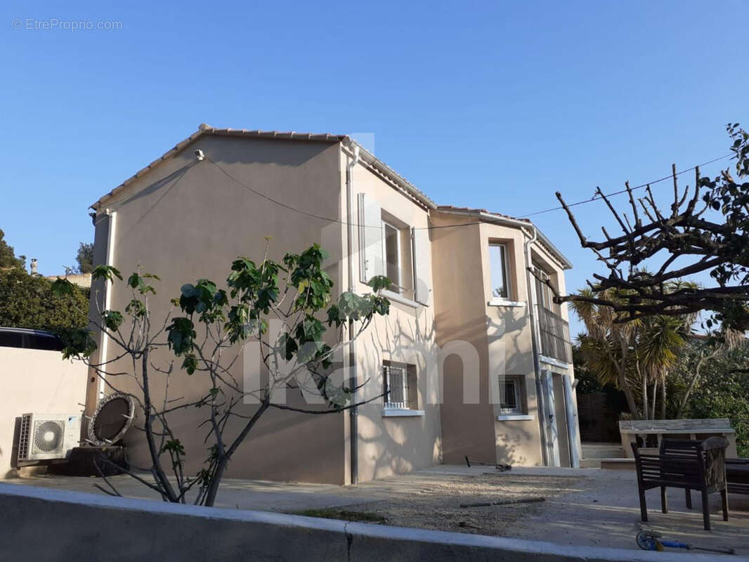 Maison à SIX-FOURS-LES-PLAGES